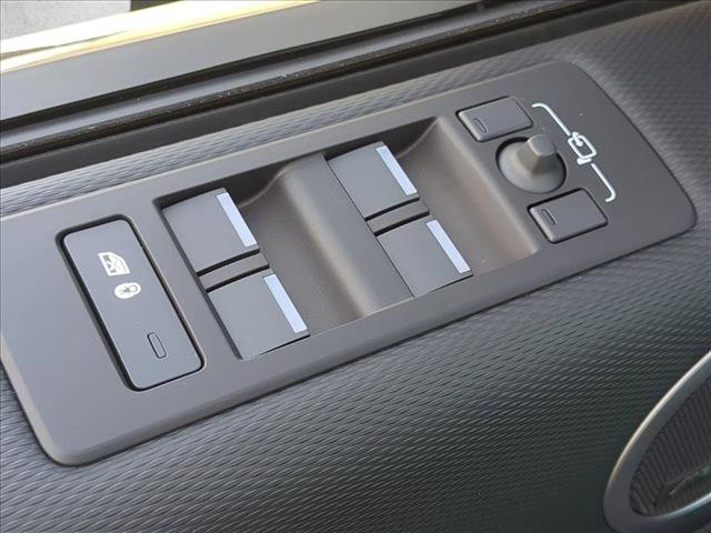 New 2026 Land Rover Discovery Dynamic SE AWD/4WD image 10
