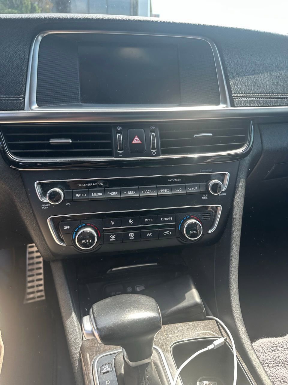 Used 2018 Kia Optima EX w/ Premium Package FWD image 14