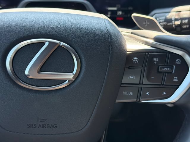 Used 2024 Lexus GX 550 w/ Accessory Package (Z1) AWD/4WD image 30