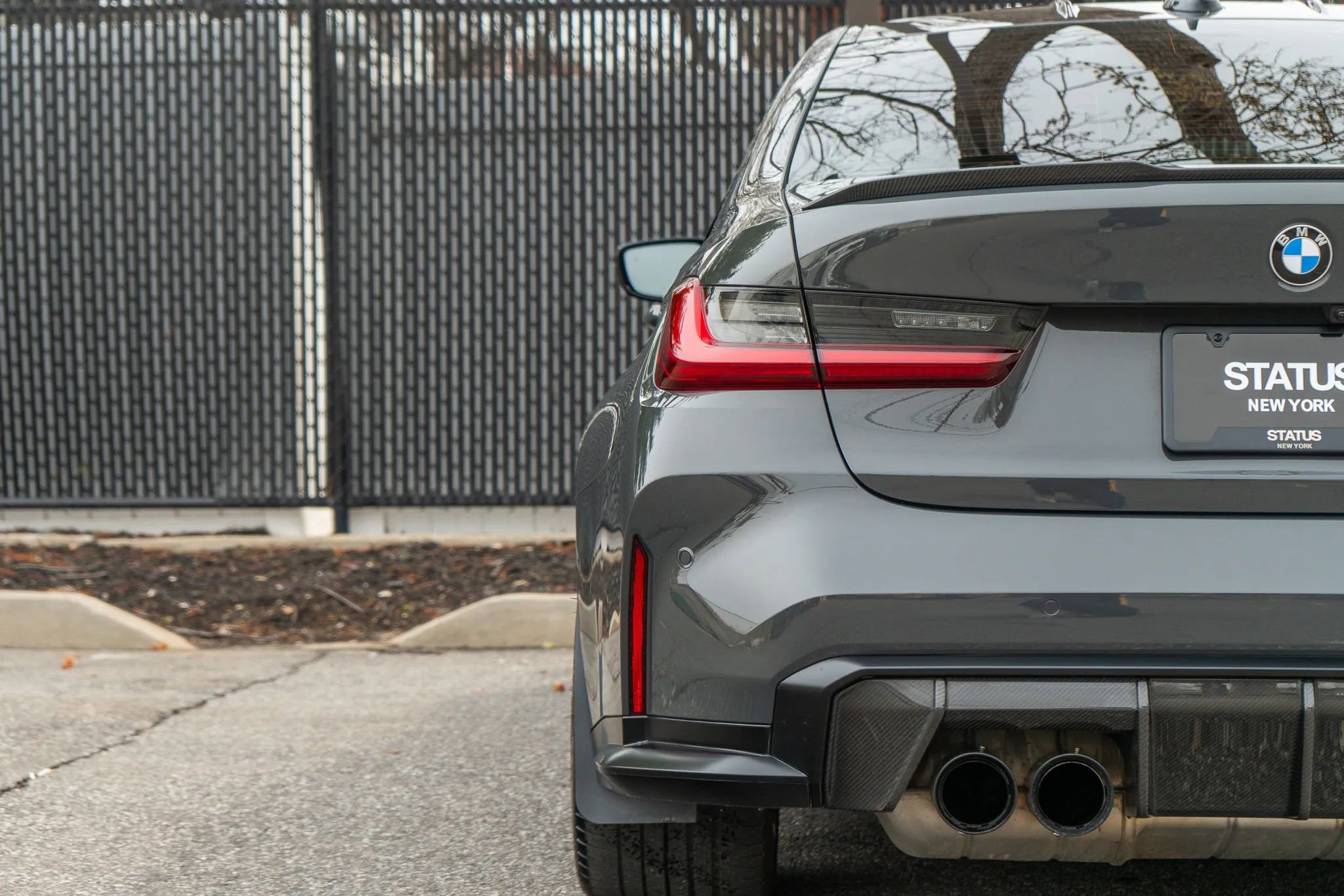 Used 2022 BMW M3 Competition w/ M Carbon Exterior Package image 28