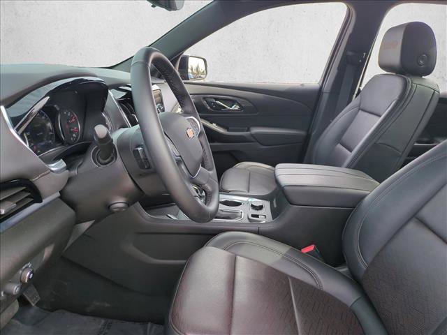 Used 2023 Chevrolet Traverse High Country w/ LPO, 'HIT The Road' Package FWD image 16