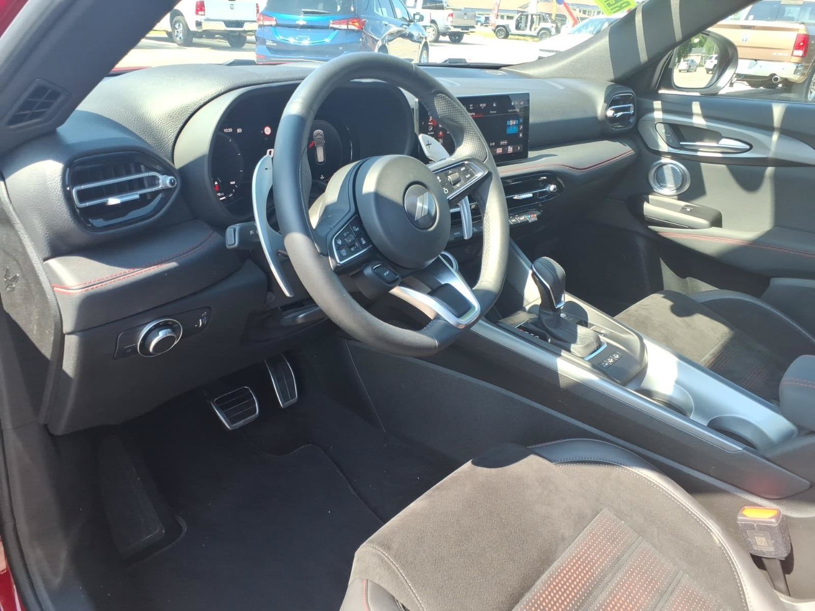 Used 2025 Dodge Hornet GT AWD/4WD image 19
