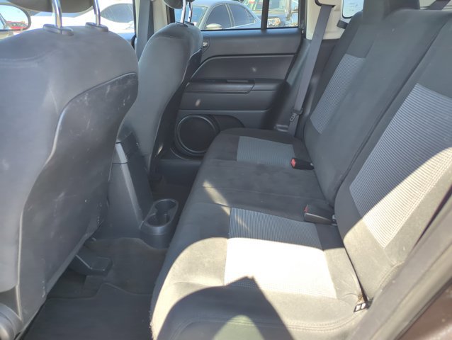 Used 2016 Jeep Compass Sport w/ Power Value Group image 19