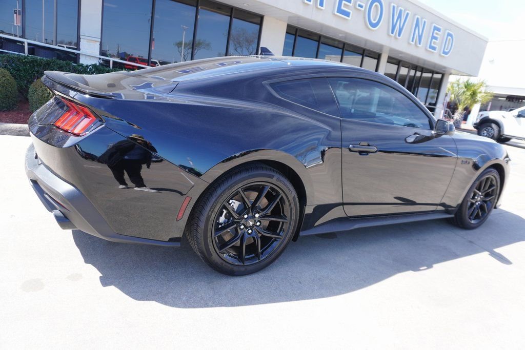 Certified 2025 Ford Mustang GT image 6