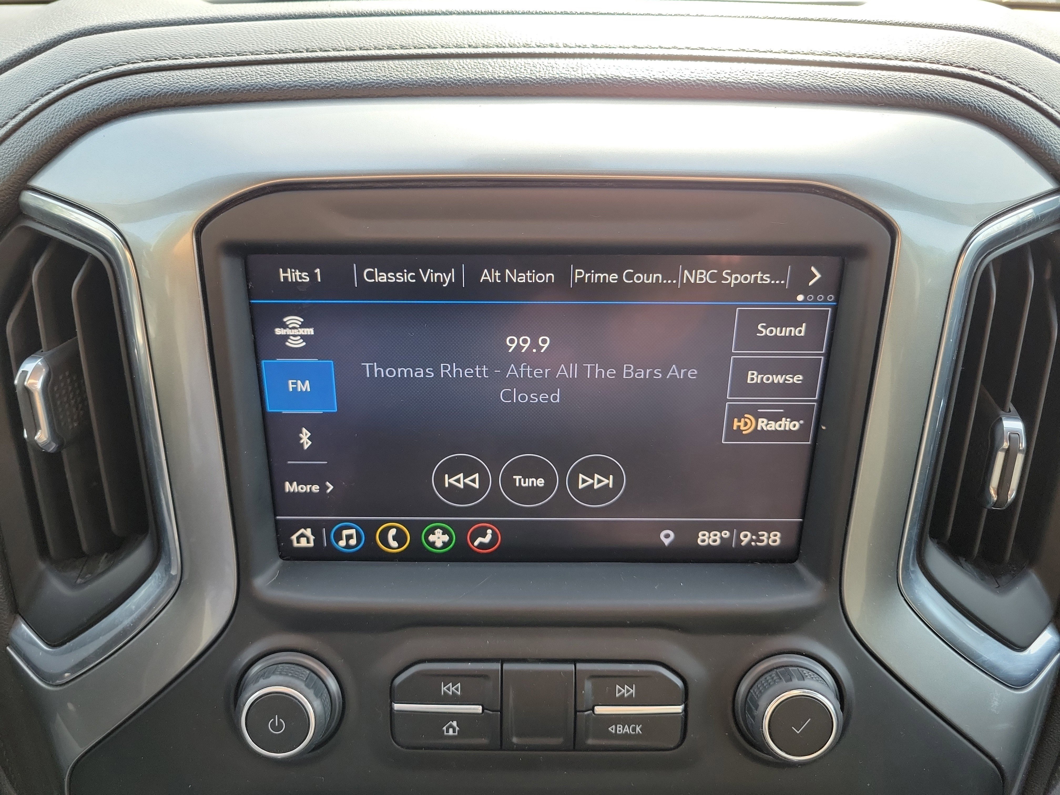 Used 2019 Chevrolet Silverado 1500 RST w/ All-Star Edition image 30