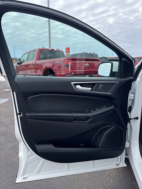 Certified 2024 Ford Edge SEL w/ Convenience Package image 15