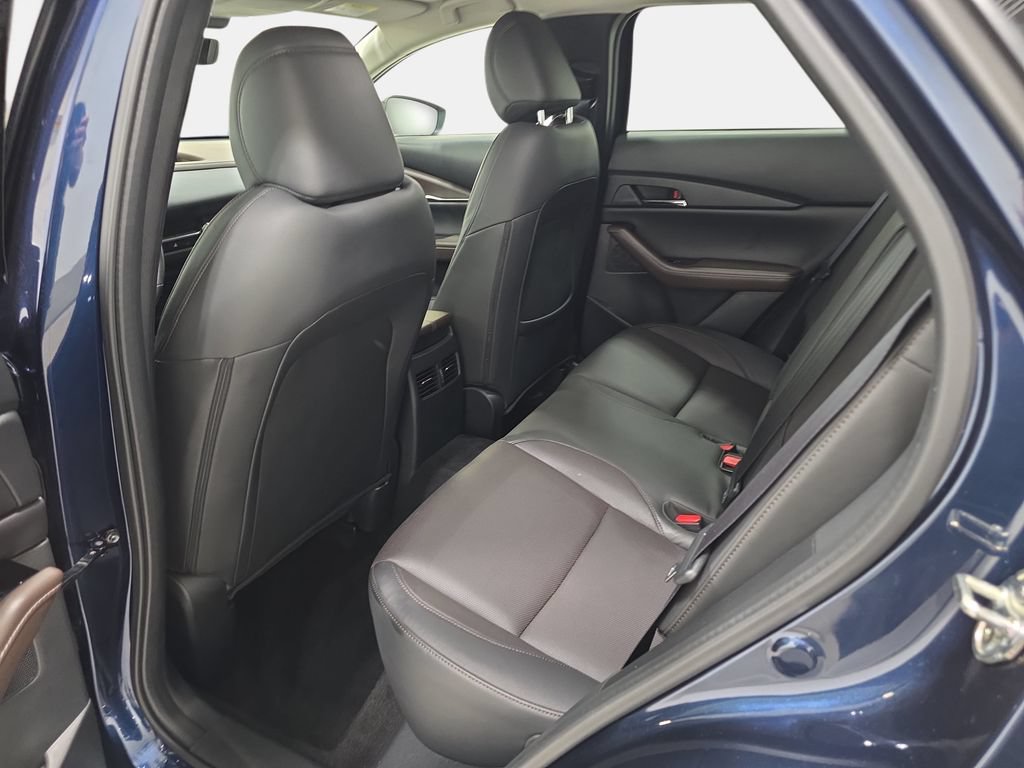 Used 2023 MAZDA CX-30 AWD 2.5 S w/ Premium Package image 10