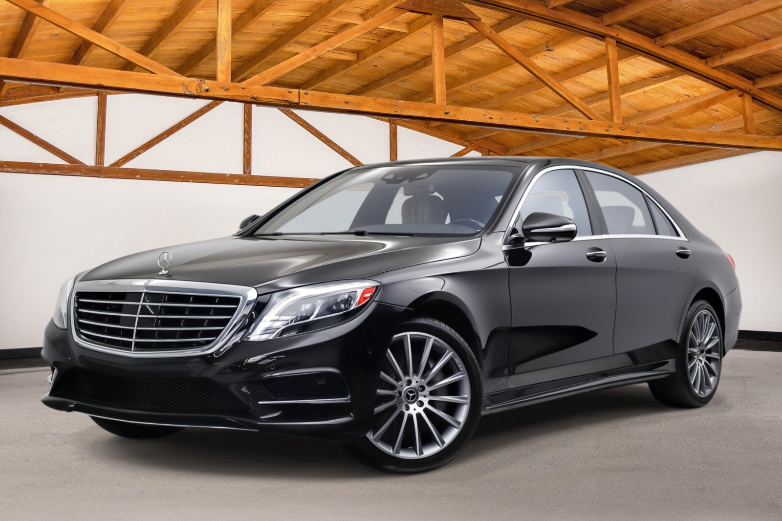 Used 2017 Mercedes-Benz S 550 Sedan image 1