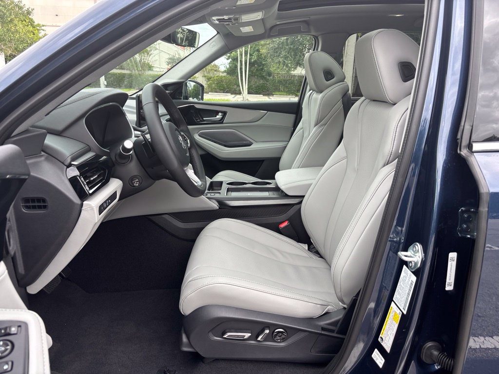 New 2026 Acura MDX w/ Technology Package FWD image 14