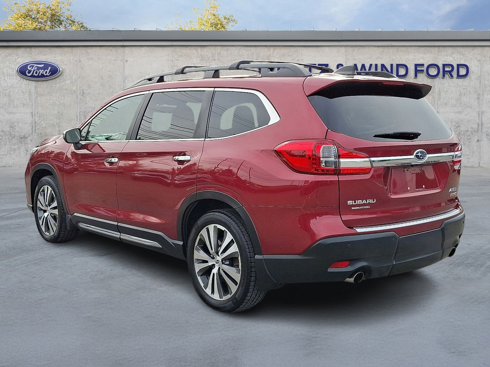 Used 2019 Subaru Ascent Touring image 4