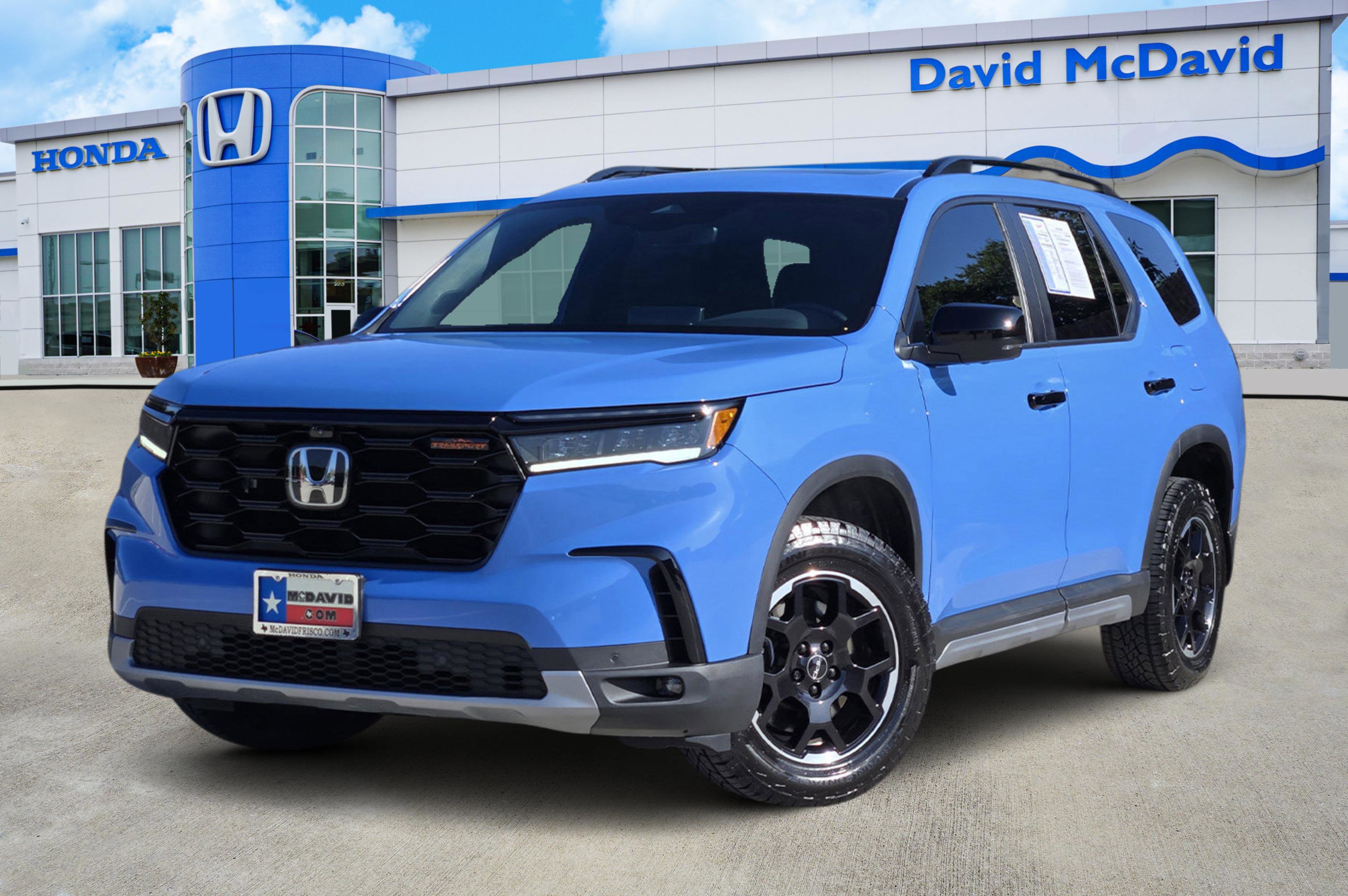 Certified 2025 Honda Pilot TrailSport