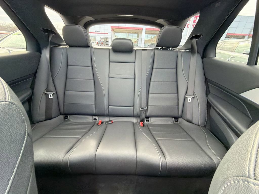 Used 2025 Mercedes-Benz GLE 350 4MATIC image 13
