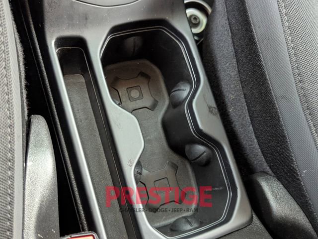 Used 2023 Jeep Renegade Trailhawk image 23