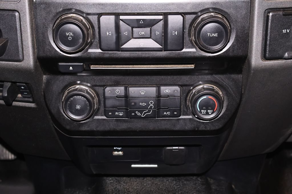 Used 2017 Ford F450 XL w/ Power Equipment Group RWD image 26