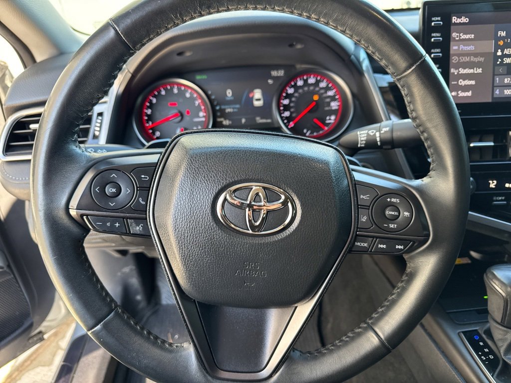 Used 2023 Toyota Camry XSE image 8