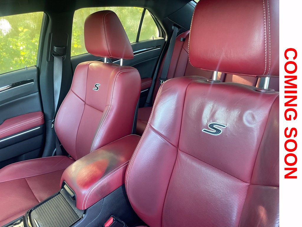 Used 2021 Chrysler 300 S w/ S Model Appearance Package RWD image 12