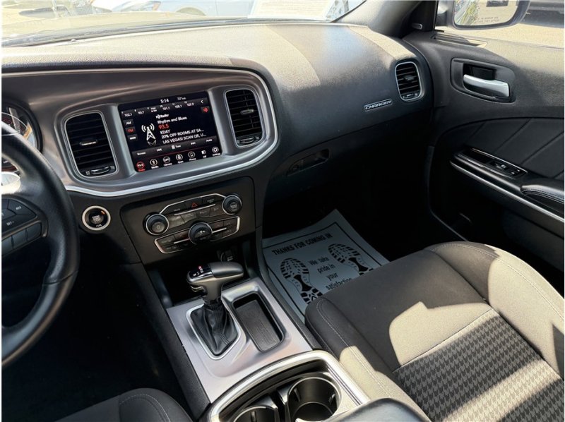 Used 2019 Dodge Charger R/T image 36