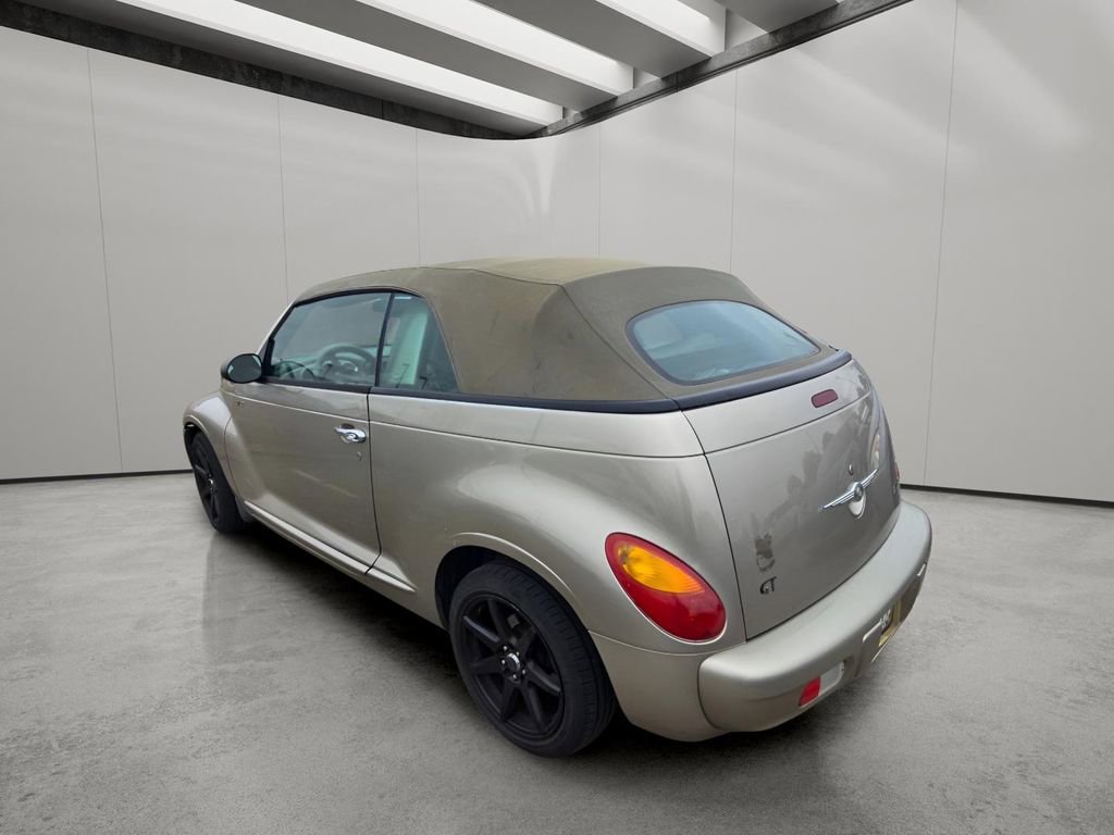 Used 2005 Chrysler PT Cruiser GT image 8