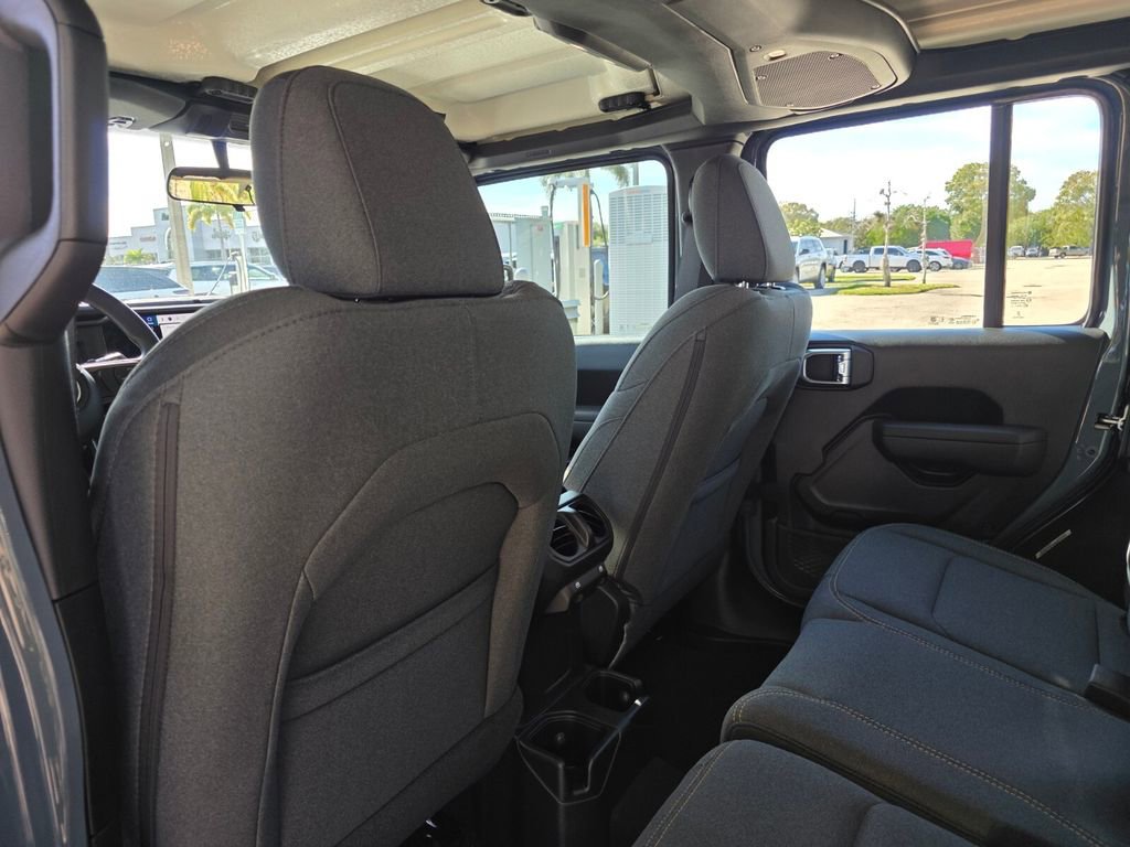 New 2026 Jeep Wrangler Unlimited Sport AWD/4WD image 9