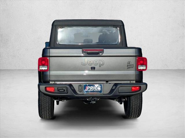 Used 2022 Jeep Gladiator Sport AWD/4WD image 7