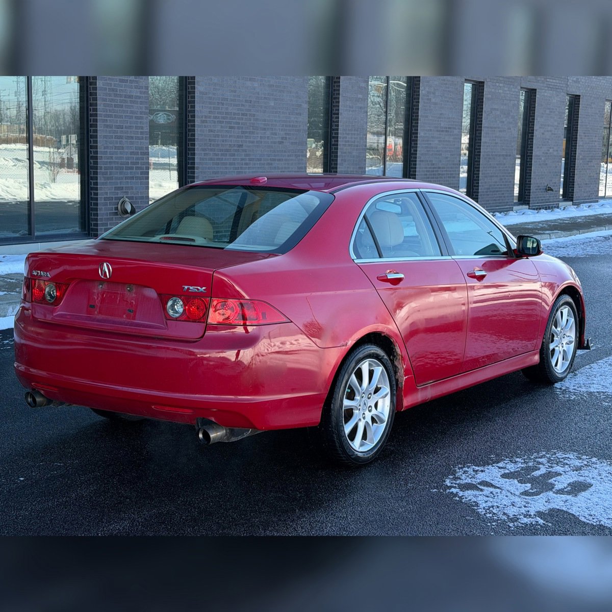 Used 2007 Acura TSX 4dr Sdn AT image 2