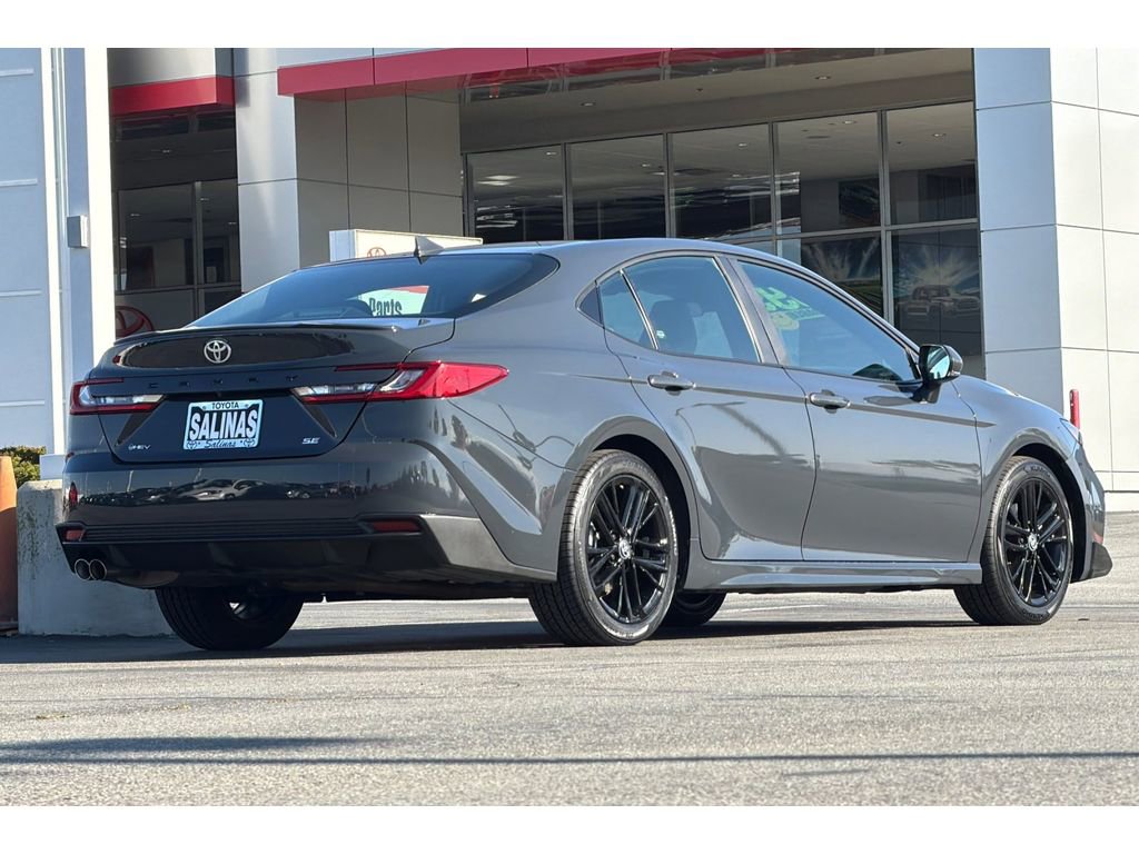 Certified 2025 Toyota Camry SE FWD image 4