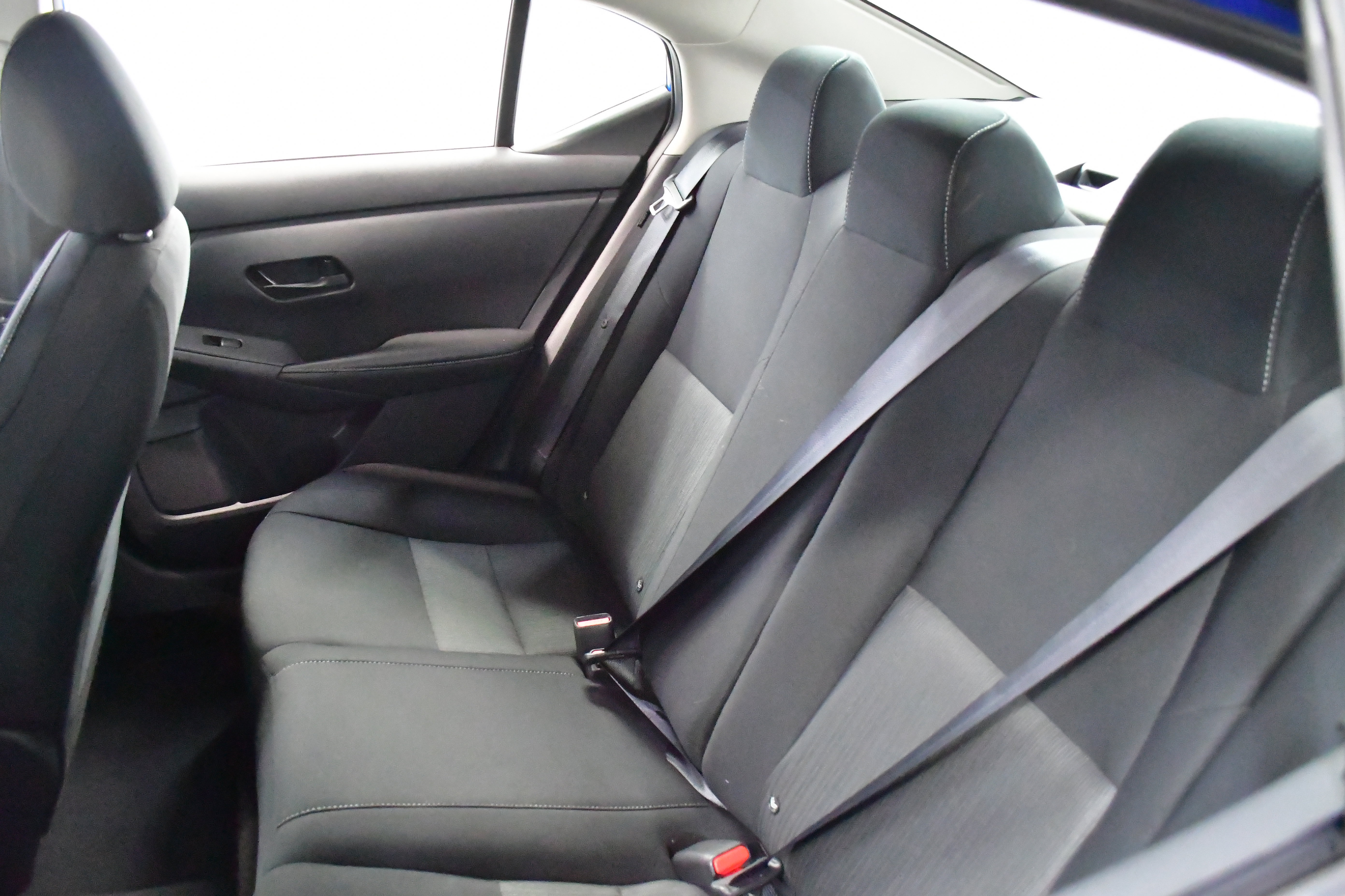 Used 2025 Nissan Sentra SV image 10