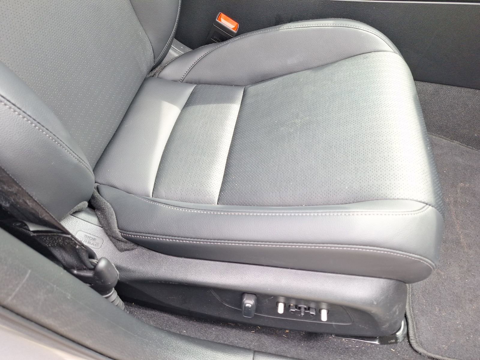 Used 2024 Honda Civic Touring image 35