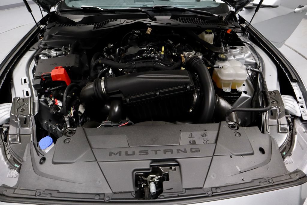 Used 2025 Ford Mustang Premium RWD image 18