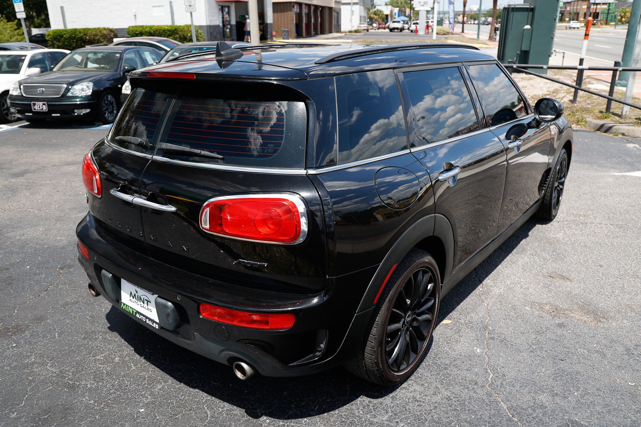 Used 2019 MINI Cooper Clubman S FWD image 17