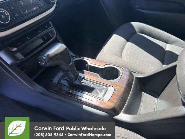 Used 2015 GMC Canyon SLE AWD/4WD image 20