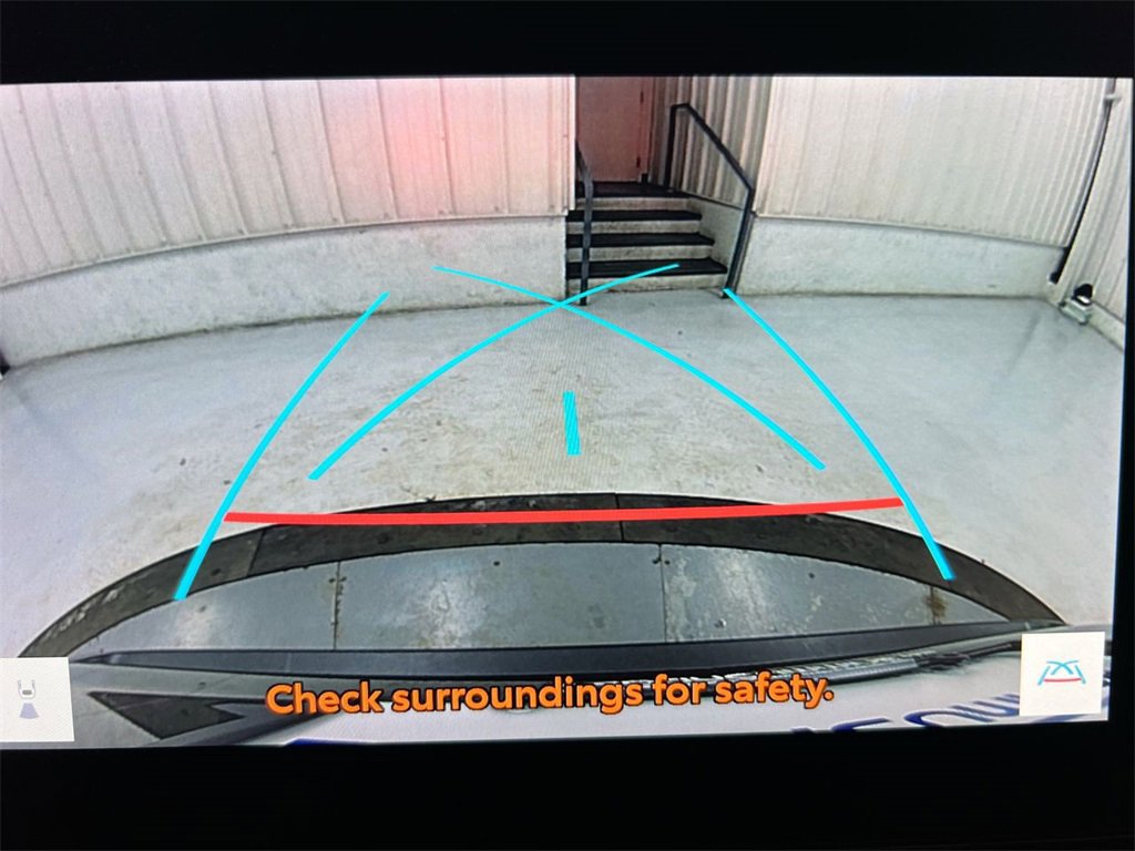 Used 2023 Toyota RAV4 XLE image 15