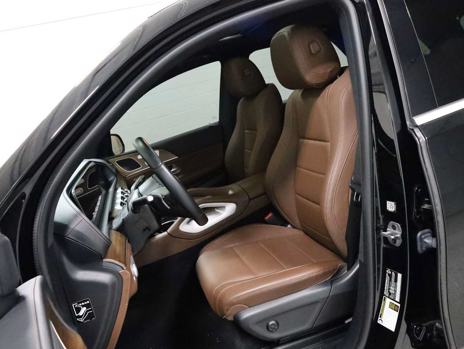 Used 2024 Mercedes-Benz GLE 450 4MATIC image 5