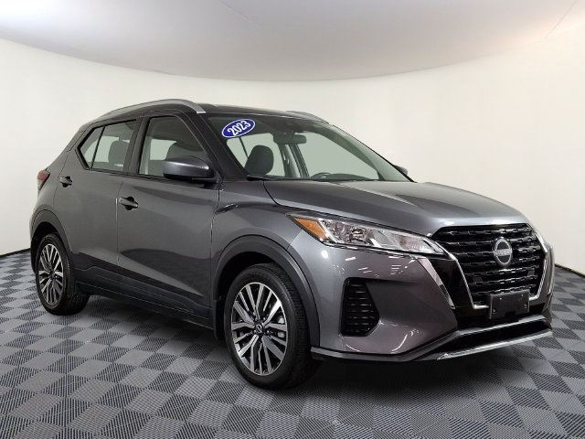 Used 2023 Nissan Kicks SV FWD image 1