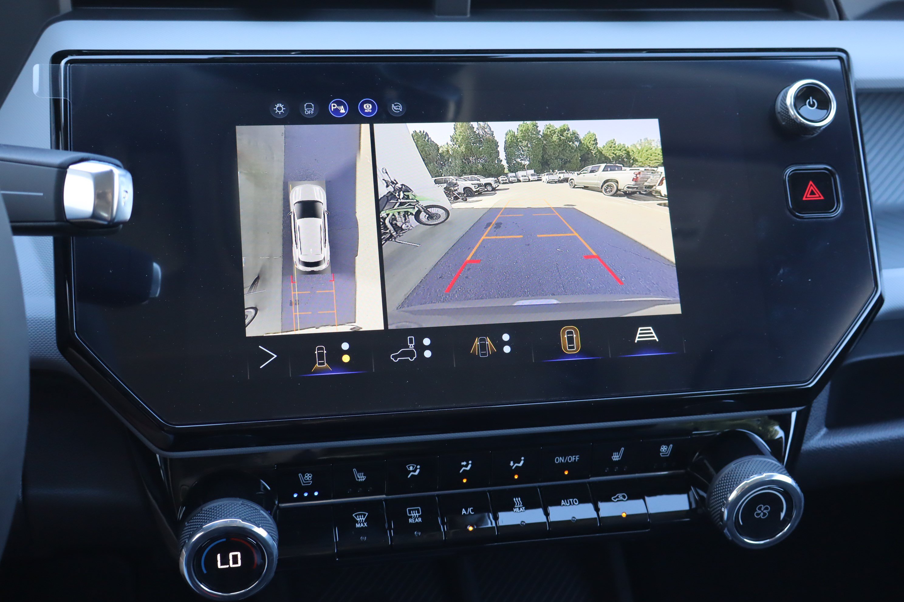 New 2027 Chevrolet Bolt RS w/ Technology Package FWD image 16