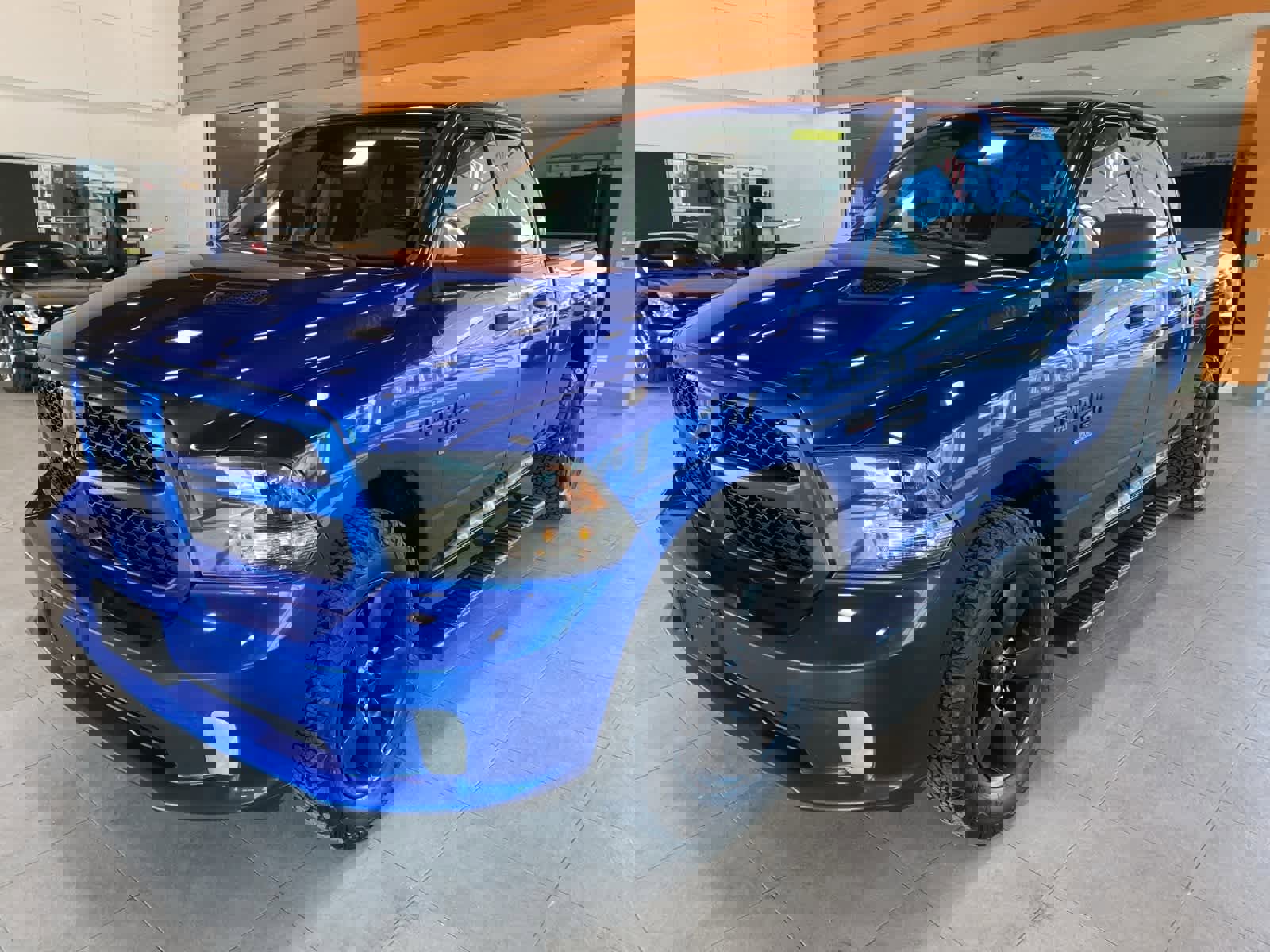 Used 2019 RAM 1500 Express w/ Wheel & Sound Group