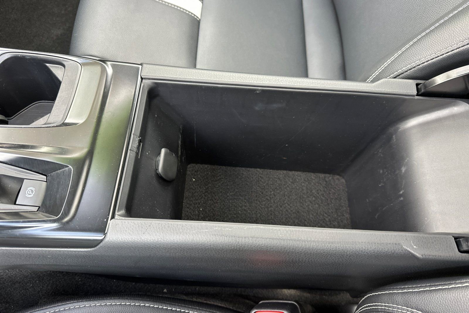 Certified 2026 Toyota Camry SE w/ Multimedia Upgrade Package FWD image 32