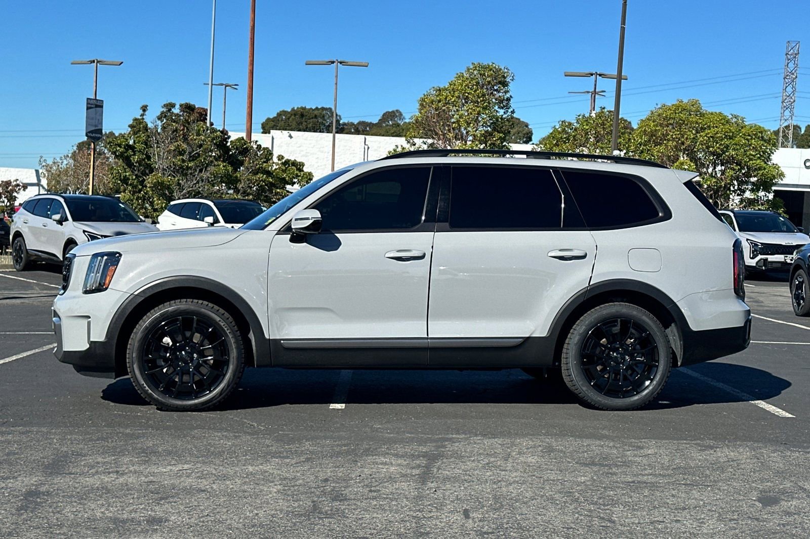 Certified 2023 Kia Telluride SX Prestige X-Pro image 10