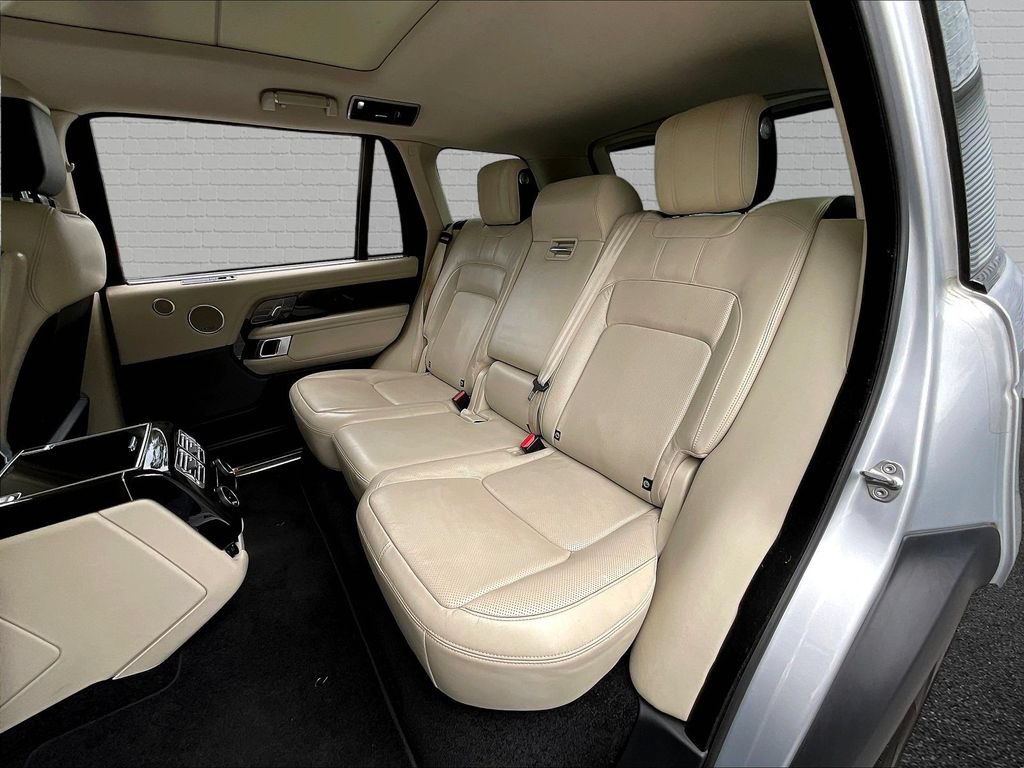 Used 2019 Land Rover Range Rover Long Wheelbase Supercharged AWD/4WD image 21