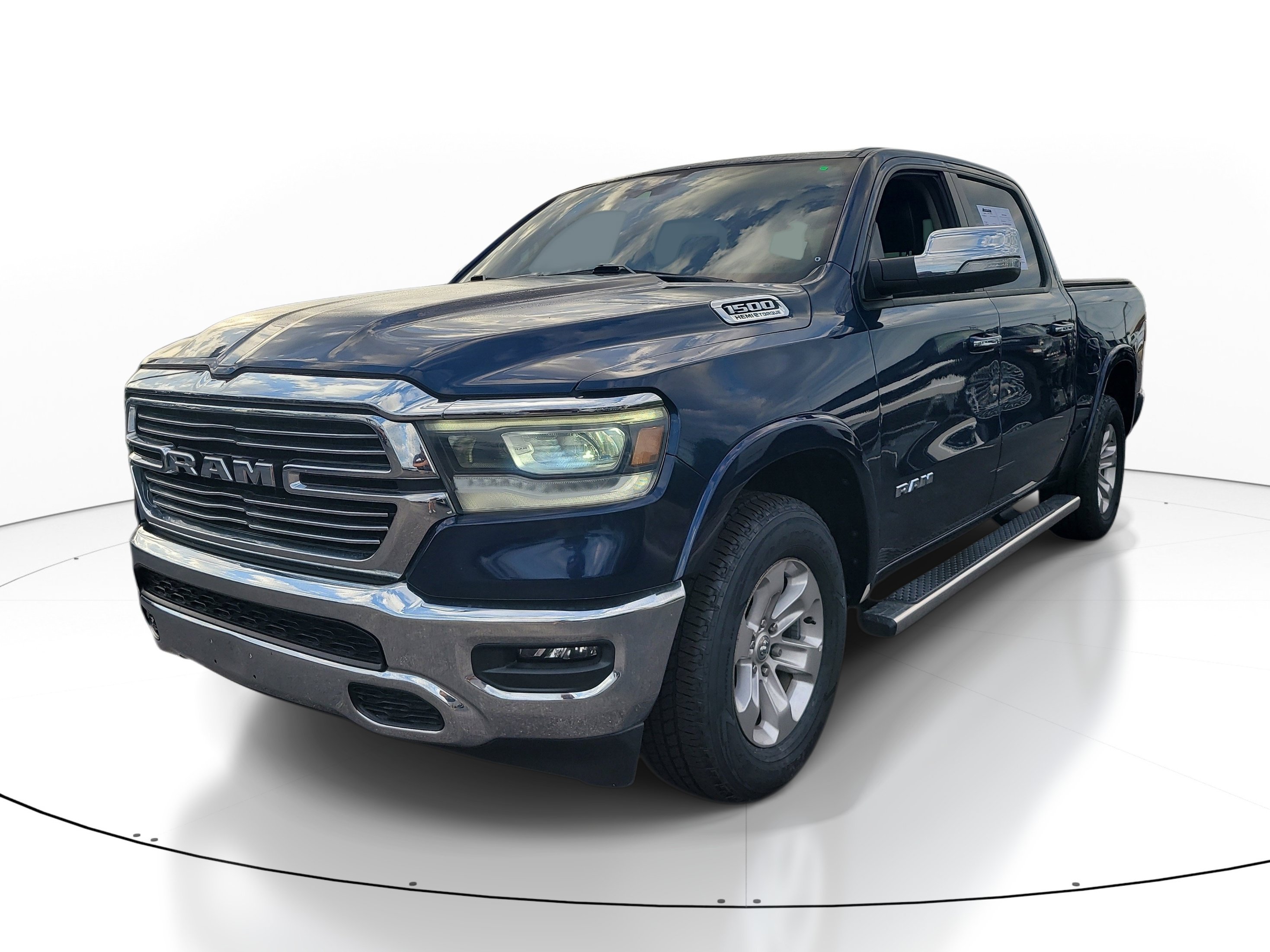 Used 2022 RAM 1500 Laramie RWD image 3