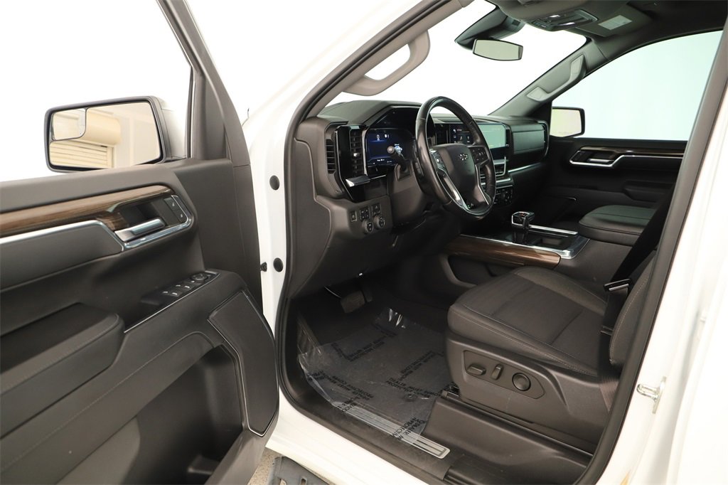 Used 2023 Chevrolet Silverado 1500 LT Trail Boss image 14