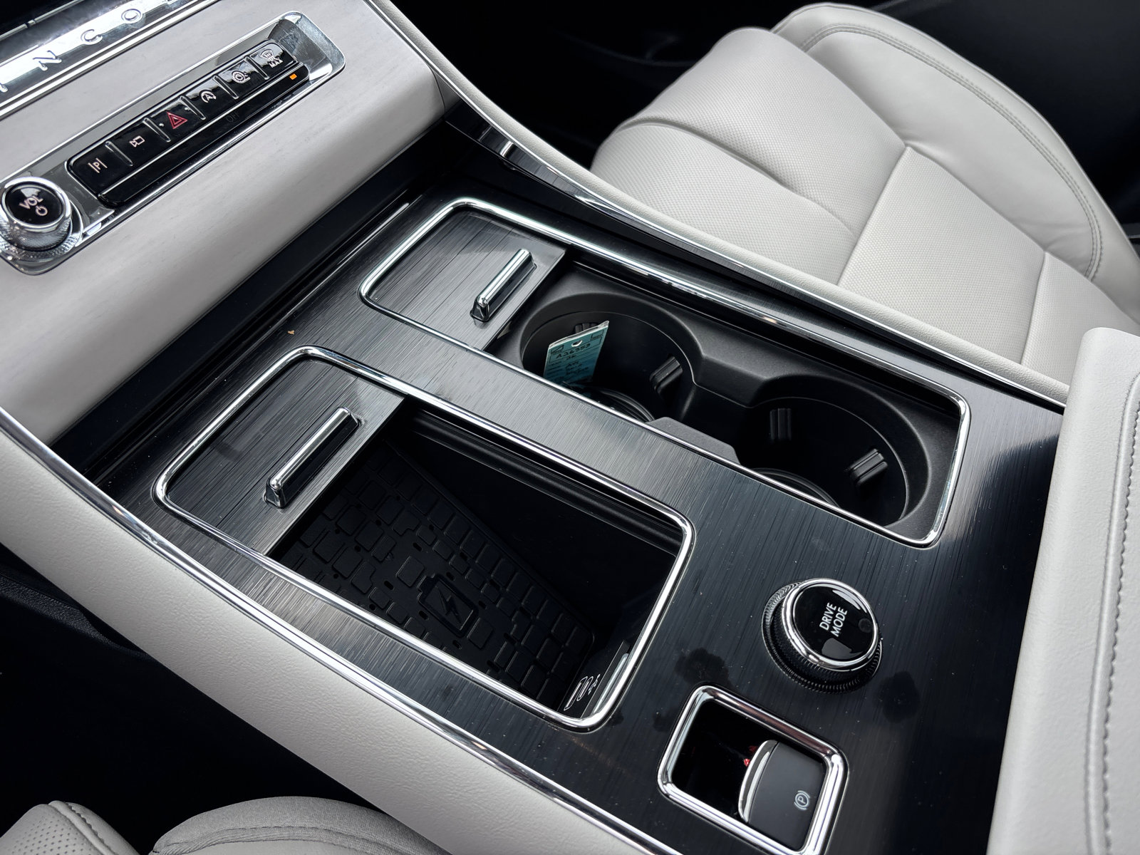 New 2026 Lincoln Aviator Reserve image 23