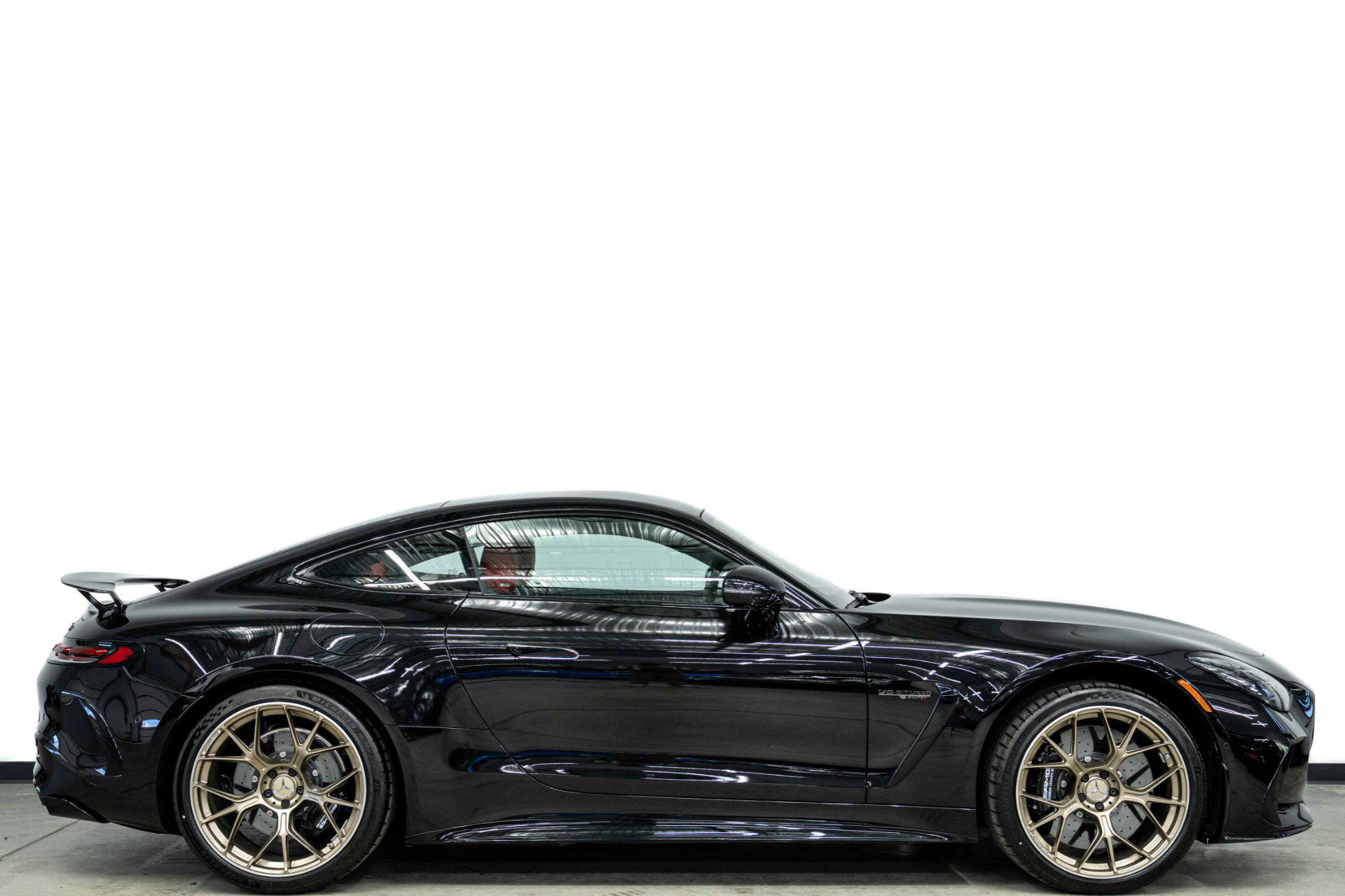 Used 2026 Mercedes-Benz AMG GT 63 image 2