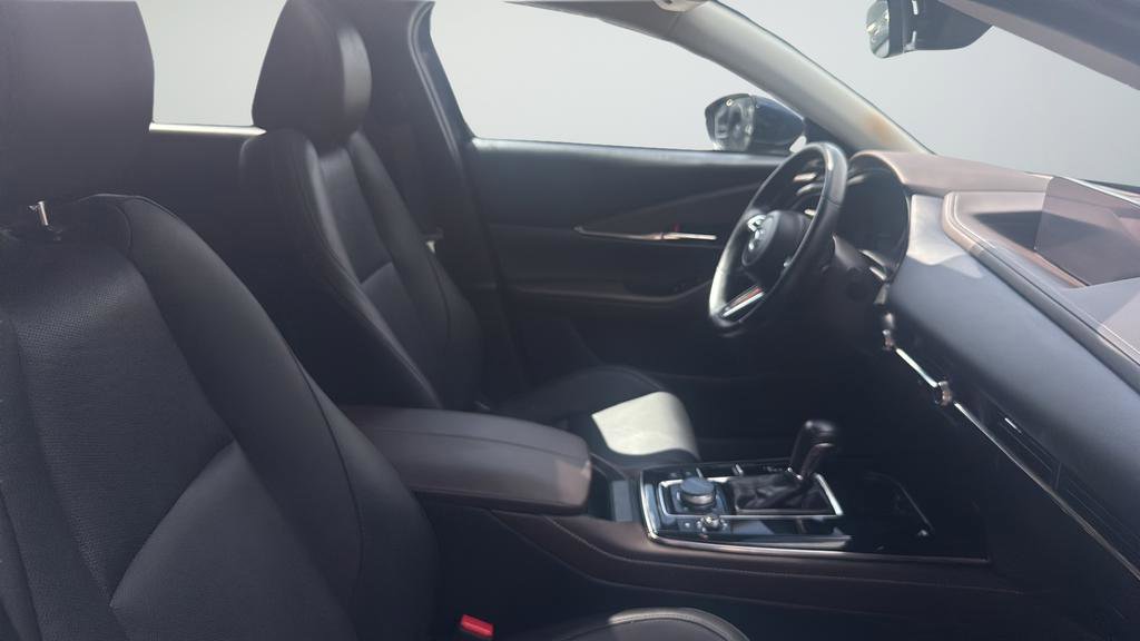 Used 2023 MAZDA CX-30 AWD 2.5 S w/ Premium Package image 18