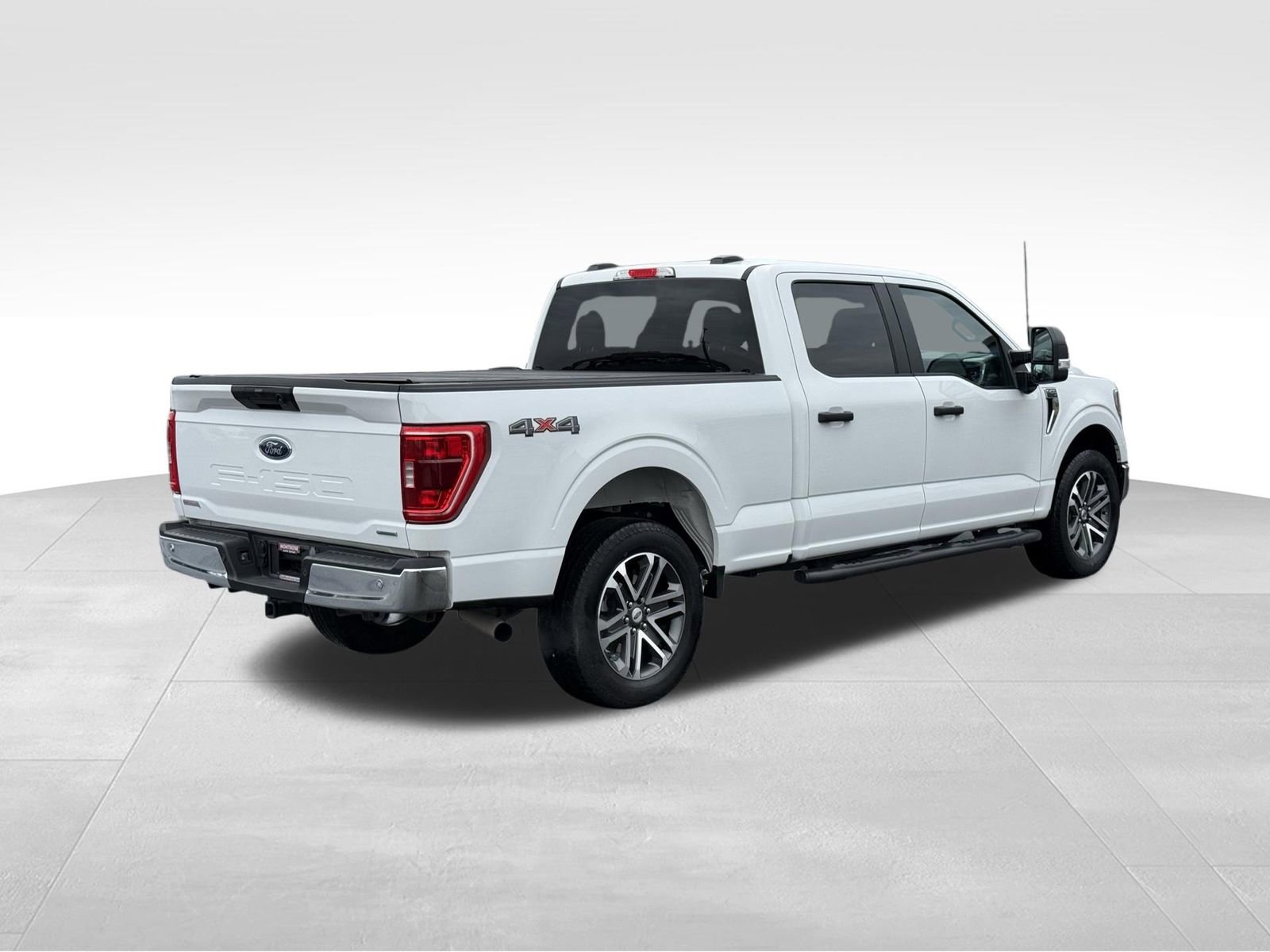 Used 2023 Ford F150 XLT w/ Max Trailer Tow Package AWD/4WD image 4