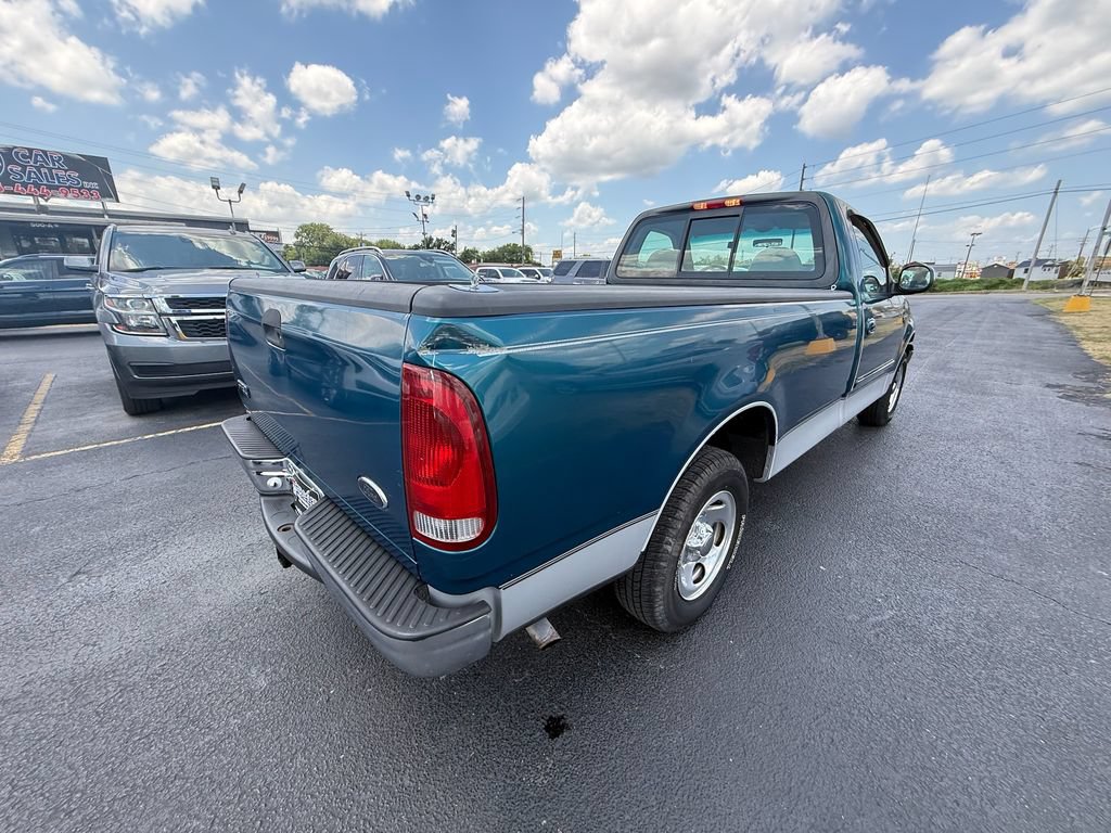 Used 2000 Ford F150 XL RWD image 3