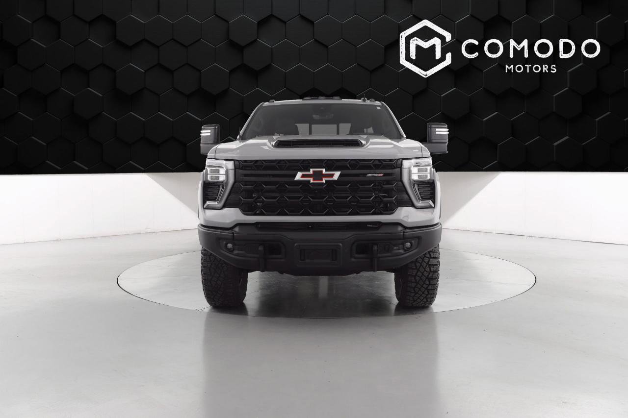 Used 2024 Chevrolet Silverado 2500 ZR2 w/ ZR2 Bison Edition AWD/4WD image 8