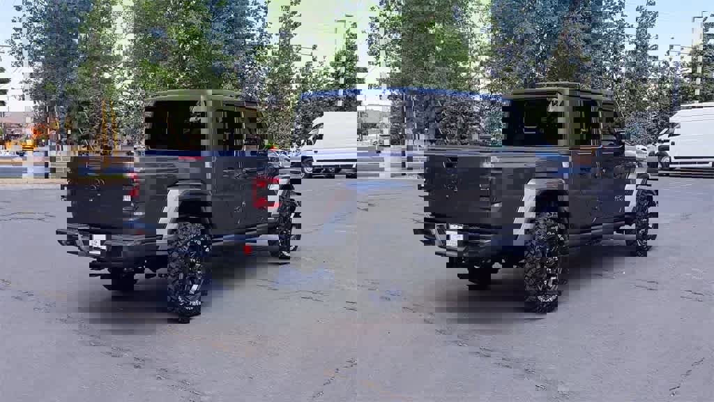 New 2025 Jeep Gladiator Sport image 8