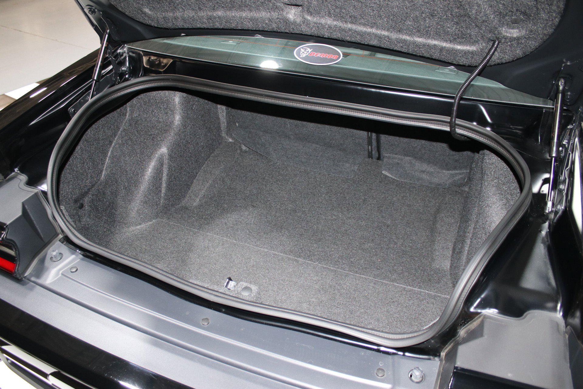 Used 2018 Dodge Challenger SRT Demon image 5