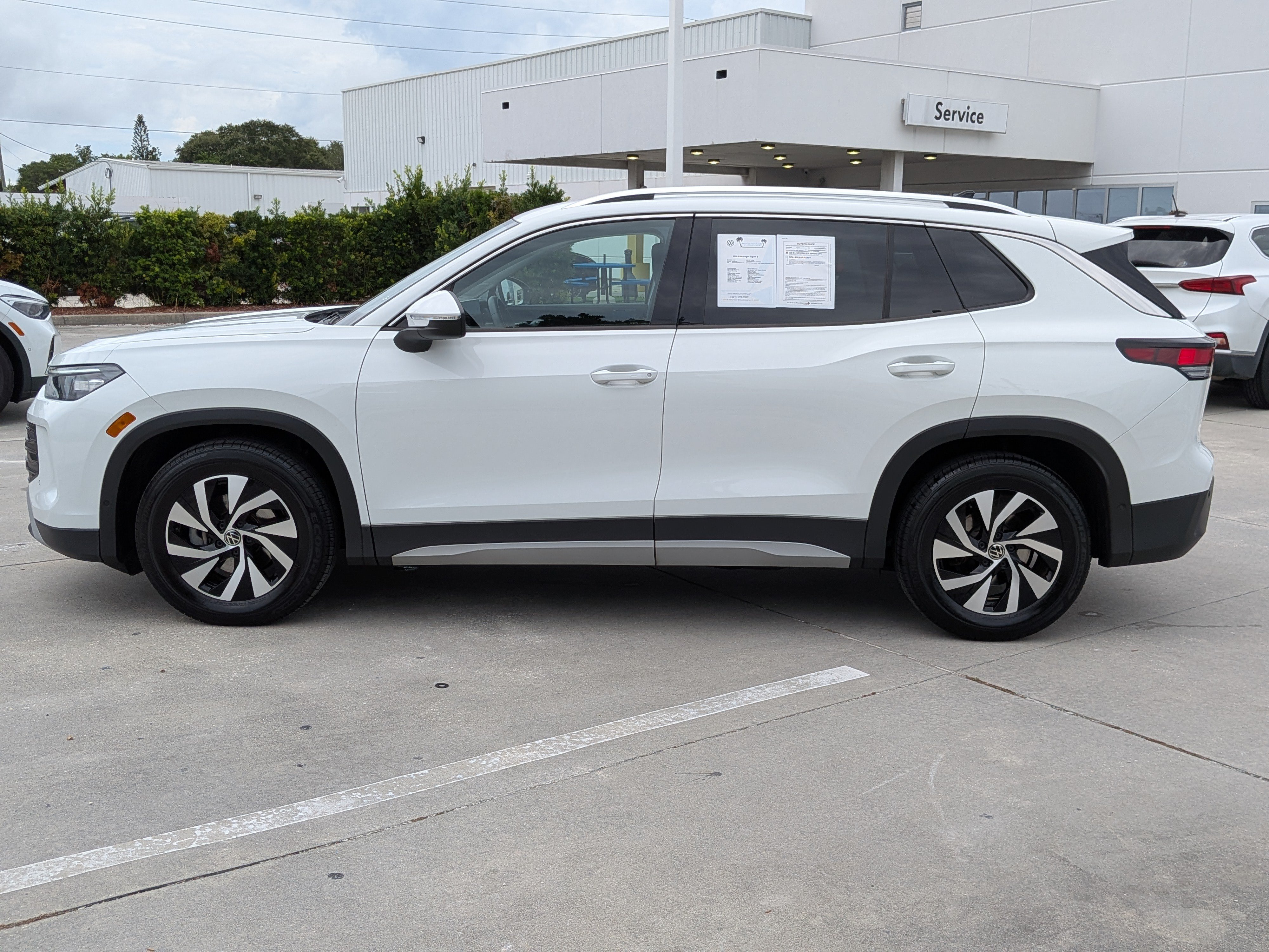 Used 2026 Volkswagen Tiguan S FWD image 6